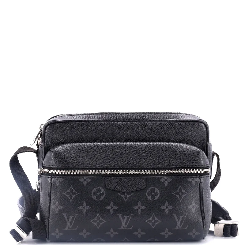 Louis Vuitton backpacks with a multi - pocket organization for functionalityOutdoor Messenger Bag Monogram Taigarama