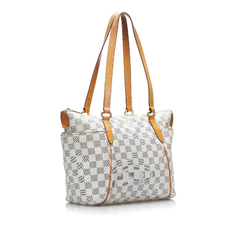 Louis Vuitton Alma bags with a leather - wrapped handle for a luxurious feelLouis Vuitton Damier Azur Totally PM (Z8g3hk)