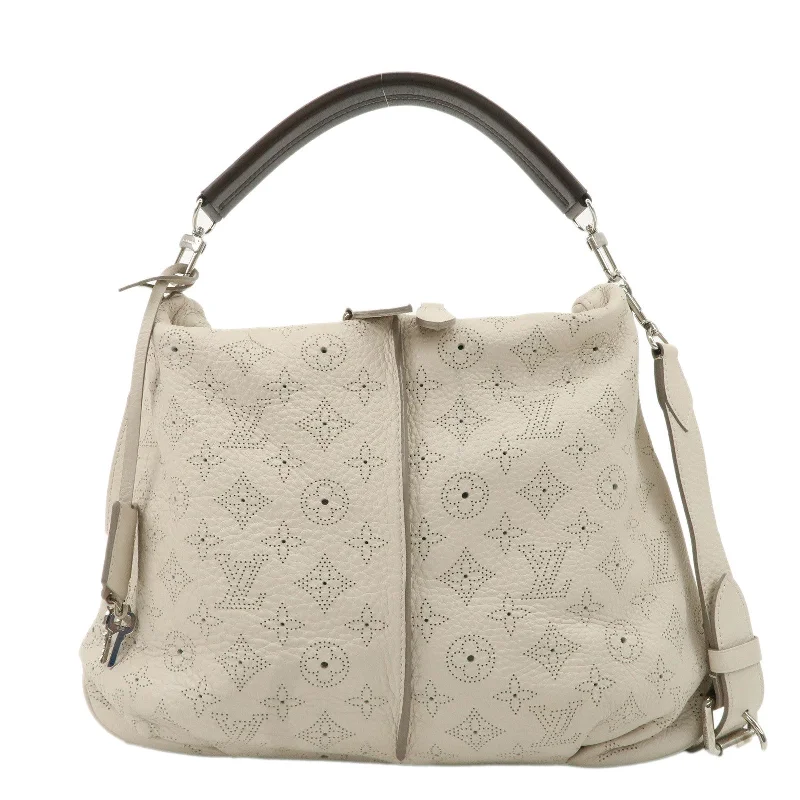 Louis Vuitton handbags with a patent - leather finish for a shiny lookLouis Vuitton Monogram Mahina Selene PM Shoulder Bag Blanc M94275