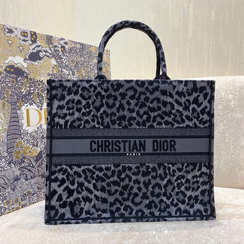 High - fashion Christian Dior bags with a geometric patternBC - Dior Bags - 2610