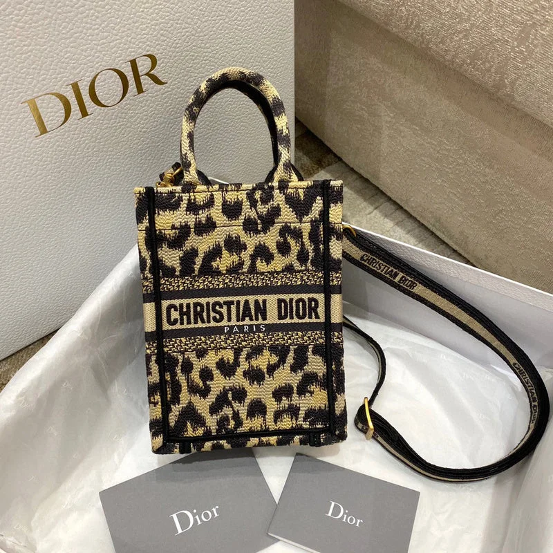 Christian Dior handbags with a detachable mirror for on - the - go touch - upsDior Bag