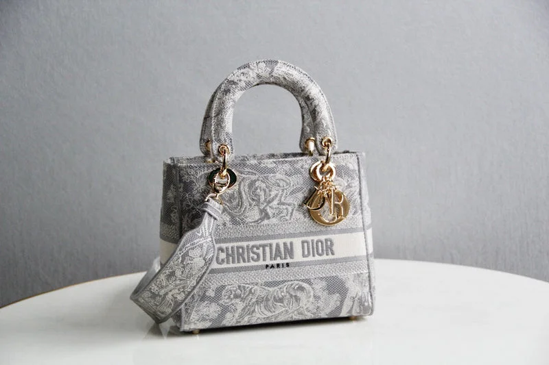 Christian Dior Saddle bags with a patent leather finish for a shiny lookChristian Dior Bag