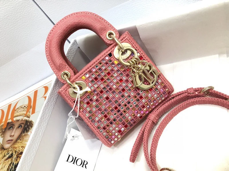 Christian Dior handbags with a removable shoulder strap for versatilityChristian Dior Bag