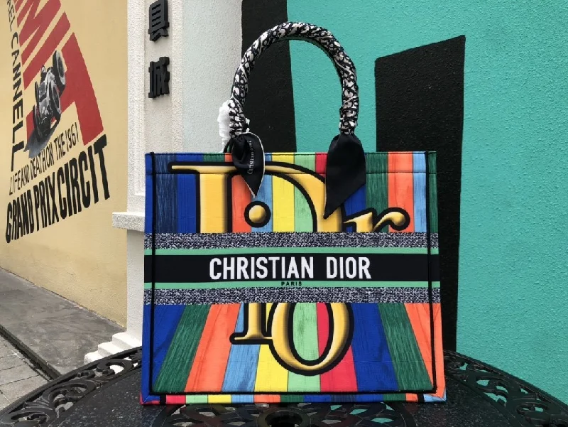 Christian Dior tote bags with a printed Dior logo on the frontLuxury Handbags Christian Dior 232