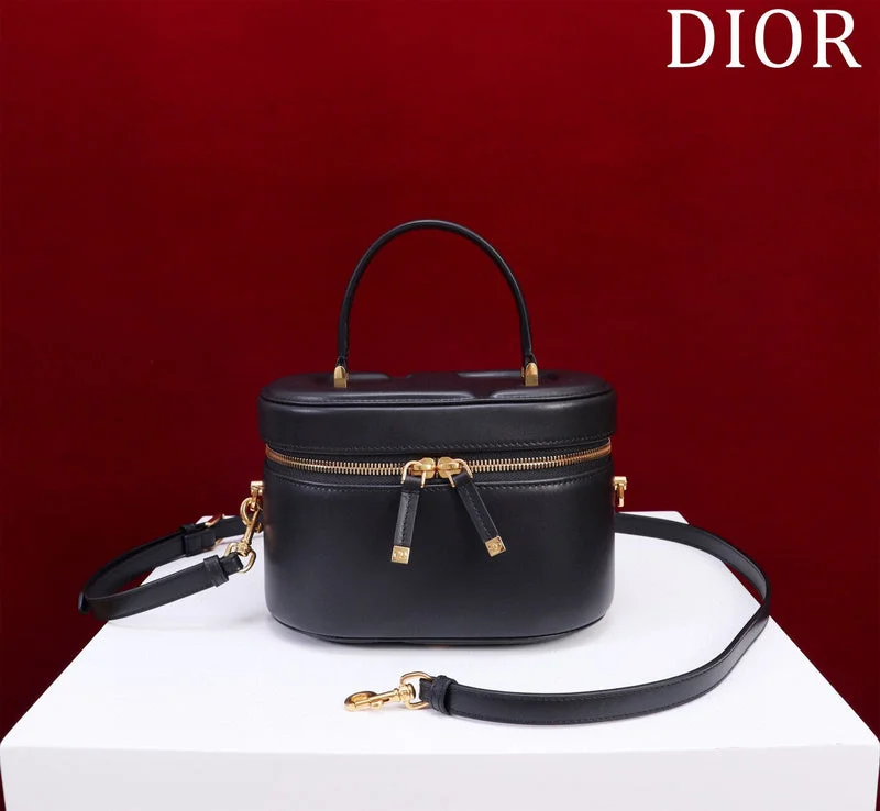 Stylish Christian Dior shoulder bags with a tassel - adorned zipperWF - Dior Bags - 153